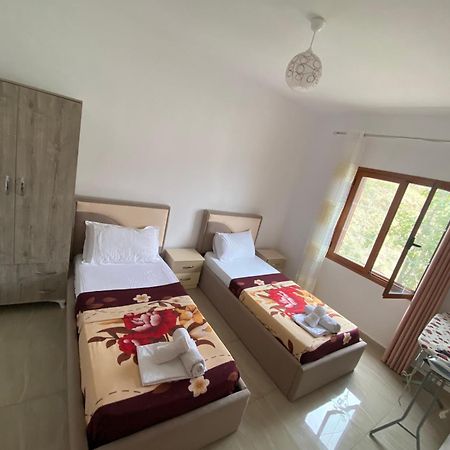 Villa Romario Berat Esterno foto
