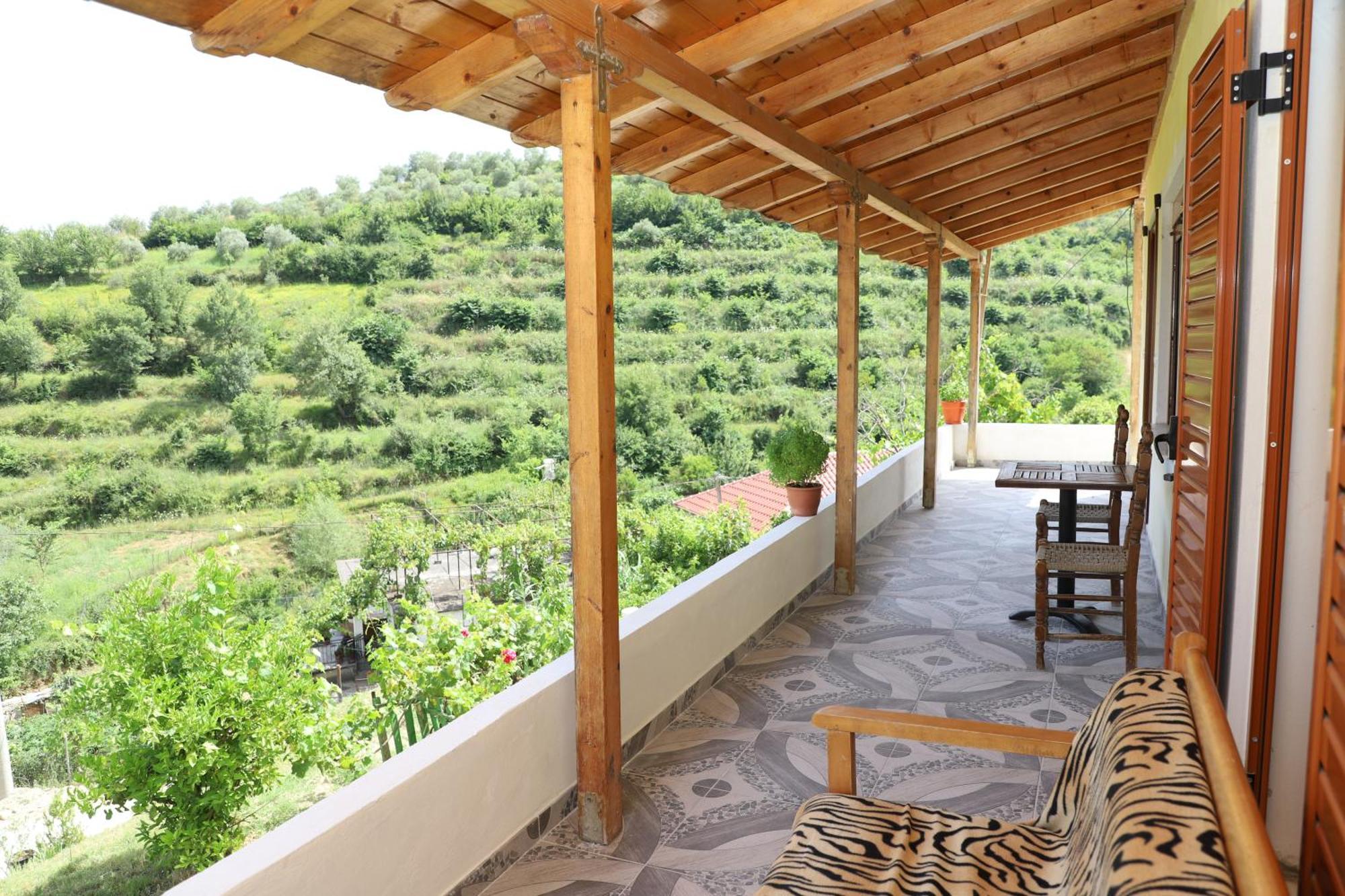 Villa Romario Berat Esterno foto